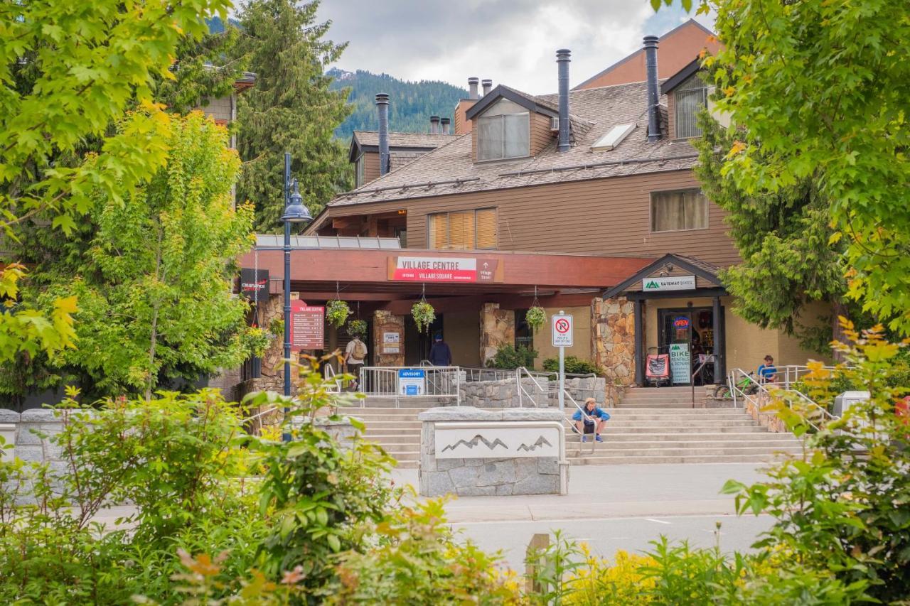 Rainbow By Outpost Whistler Villa Exterior foto