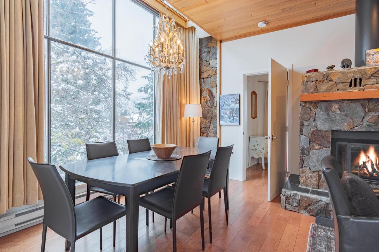 Rainbow By Outpost Whistler Villa Exterior foto