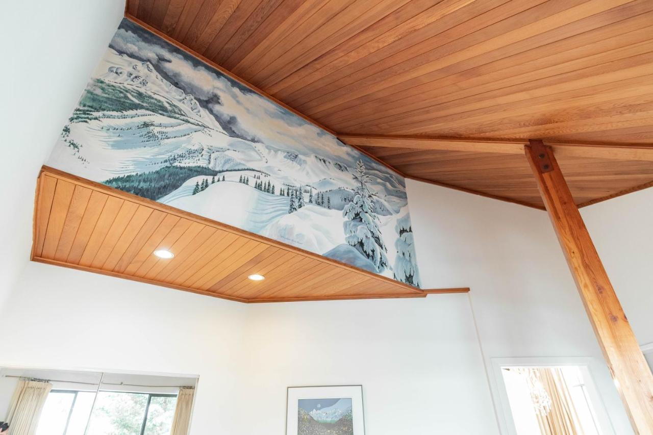 Rainbow By Outpost Whistler Villa Exterior foto
