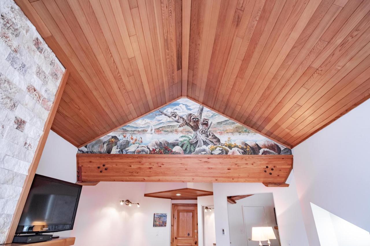 Rainbow By Outpost Whistler Villa Exterior foto